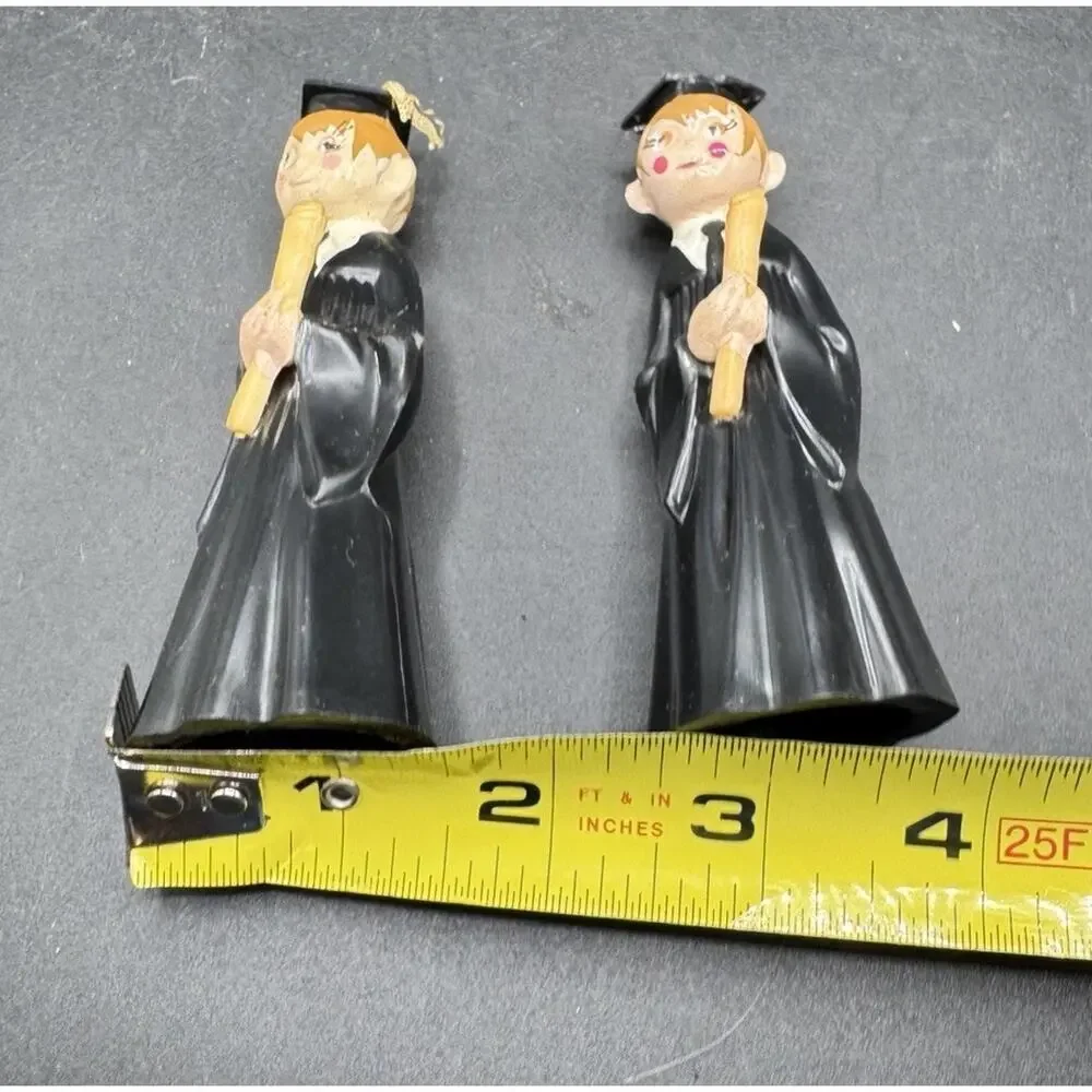 2 Vtg 1972 WILTON Graduation Cake Toppers Figures Boy & Girl Hong Kong -T28
